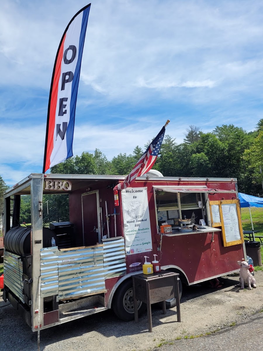 B.S. Smoking Sauces & BBQ