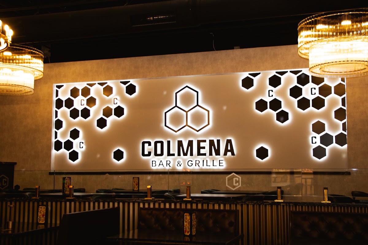 Colmena Bar & Grille