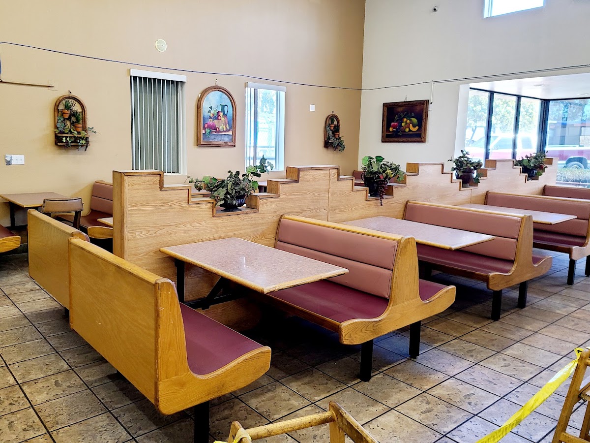 3 Sisters Restaurant