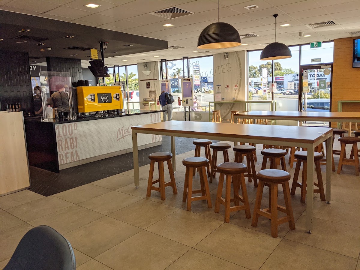 McCafé Reynella