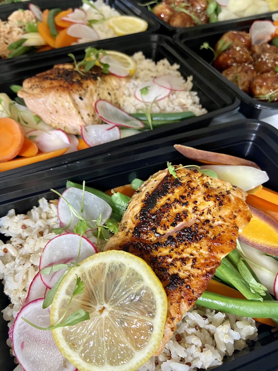 Hugloren VIP - Creative Cuisine - Meal Prep - Las Vegas