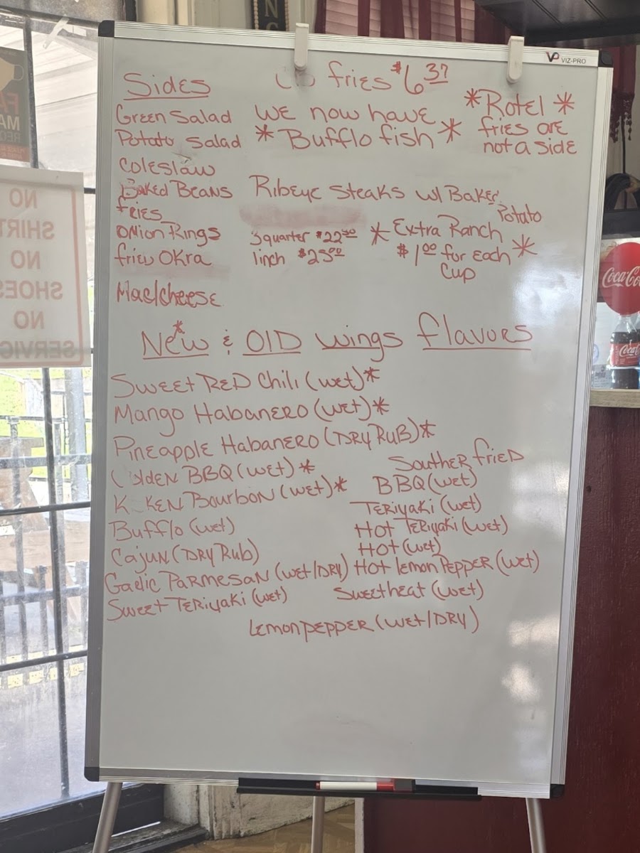 T&T Wings menu board