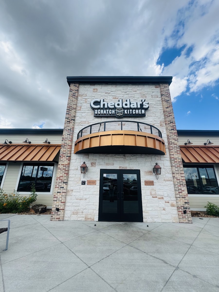 Cheddar's Scratch Kitchen