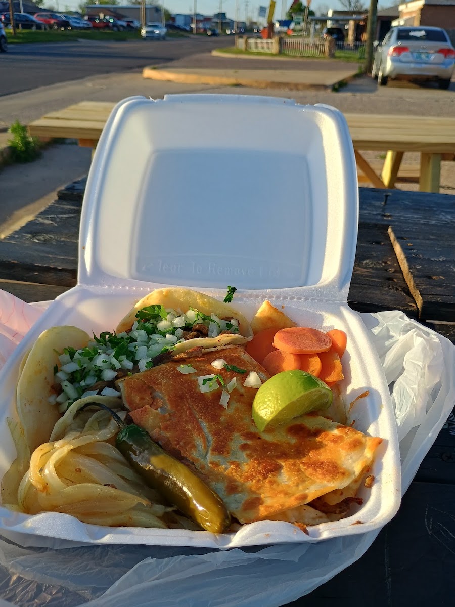 Taqueria El Dolar - Shawnee, OK
