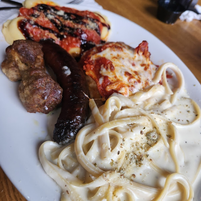 Meatball Sampler Marinara & Alfredo