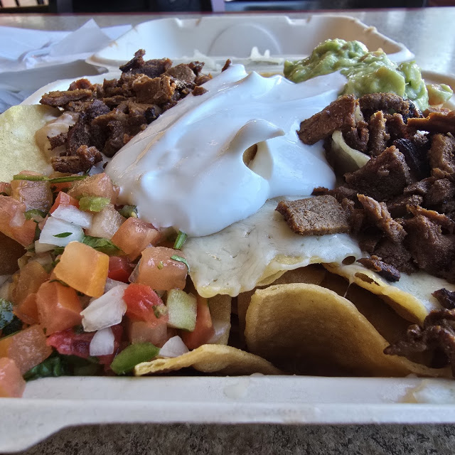Super Nachos de Asada