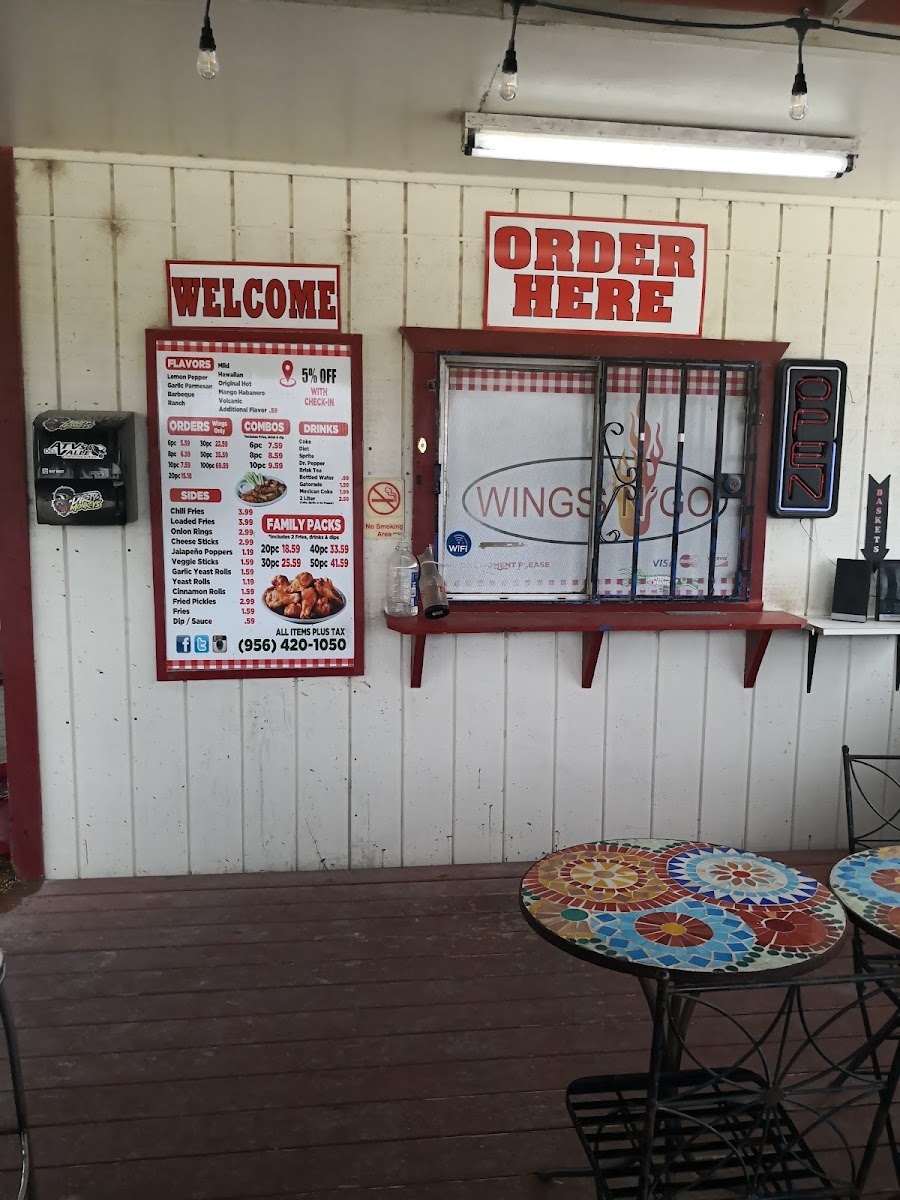 Wings -N- Go/Donna