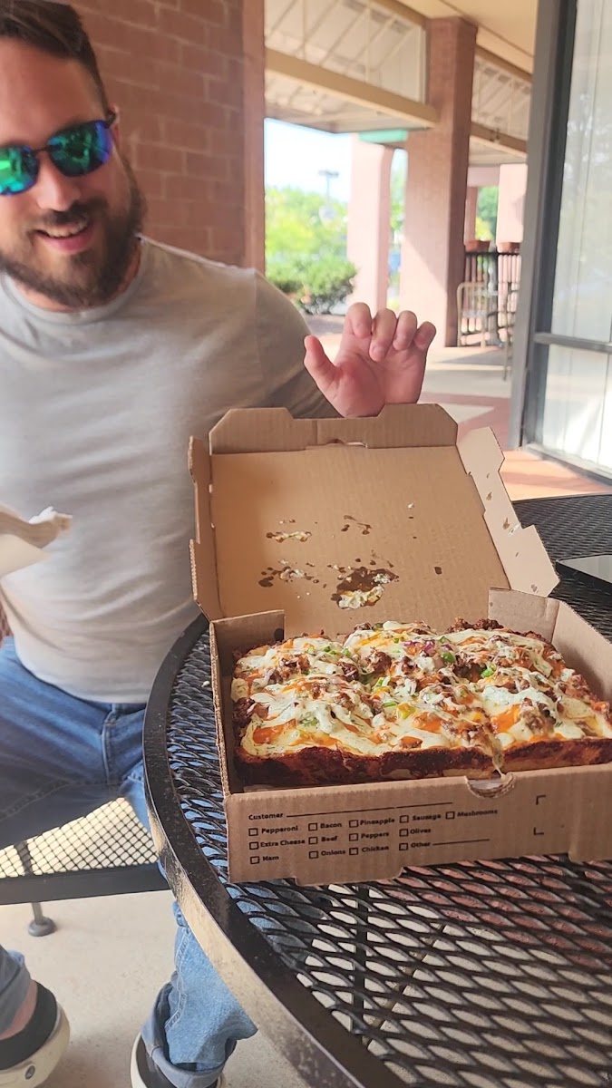 A Squared Pizza