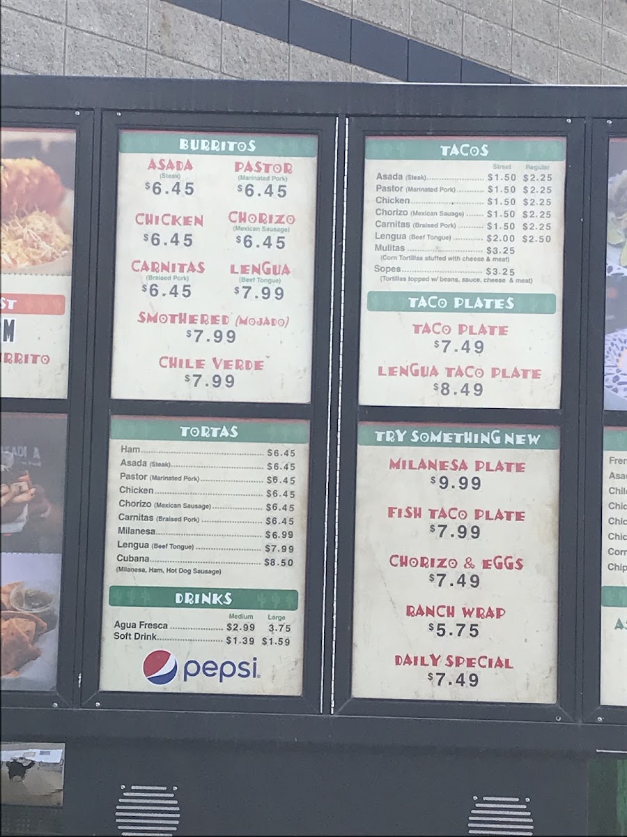 La Pasadita menu board