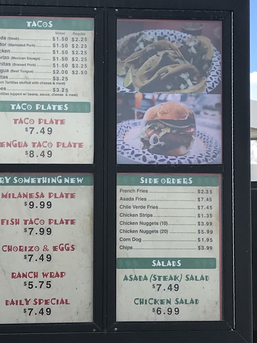 La Pasadita menu board
