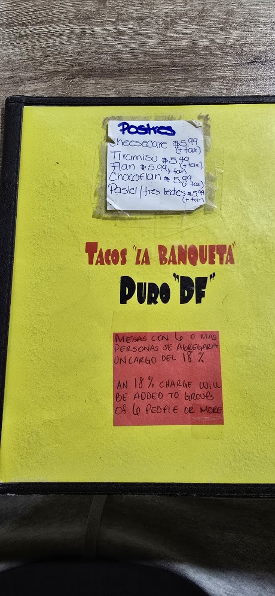 Tacos La Banqueta Puro DF menu board