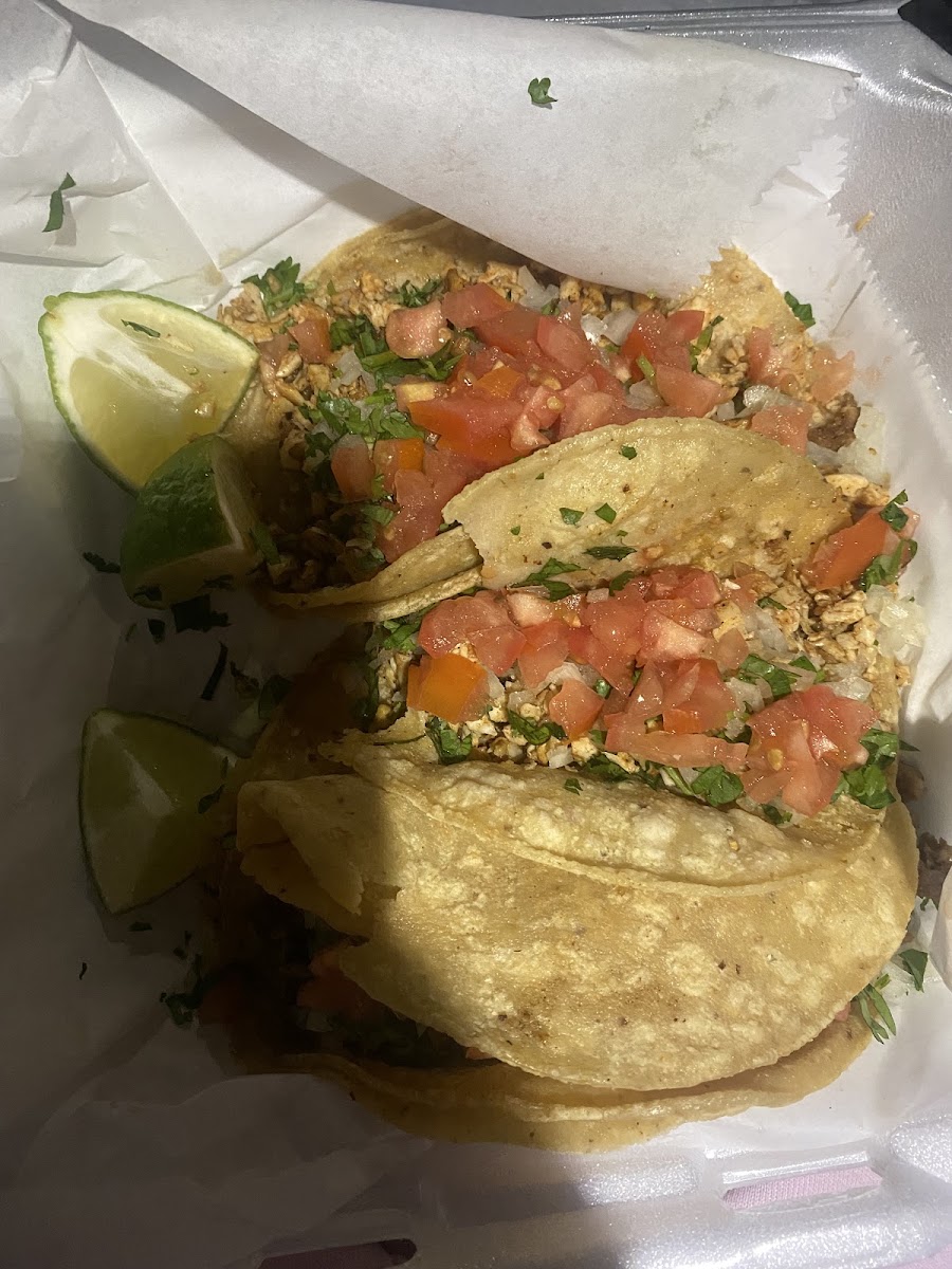 El mezquital Mexican food truck
