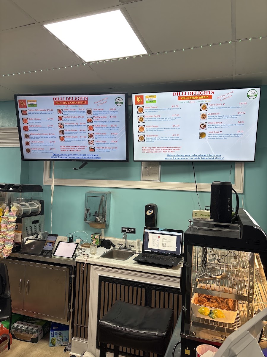 Dilli-Delights menu board