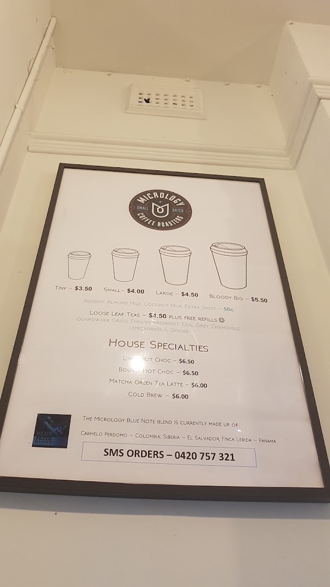 Eillo menu board