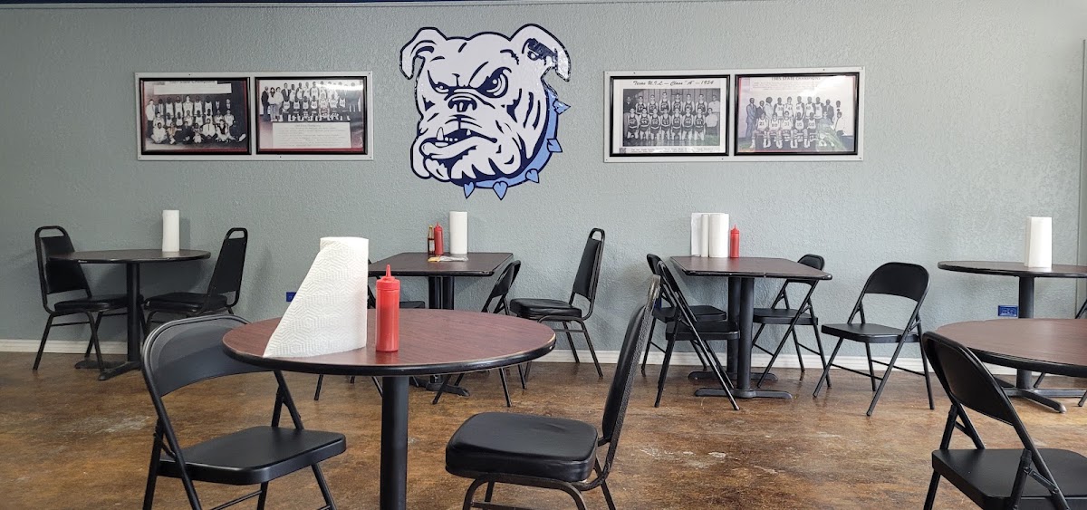 S Town Legends Restaurant