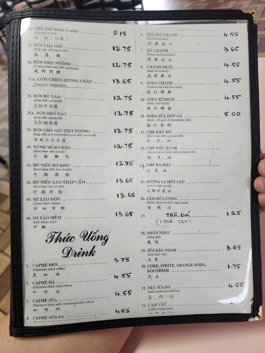 Phở Hòa Noodle Soup menu board