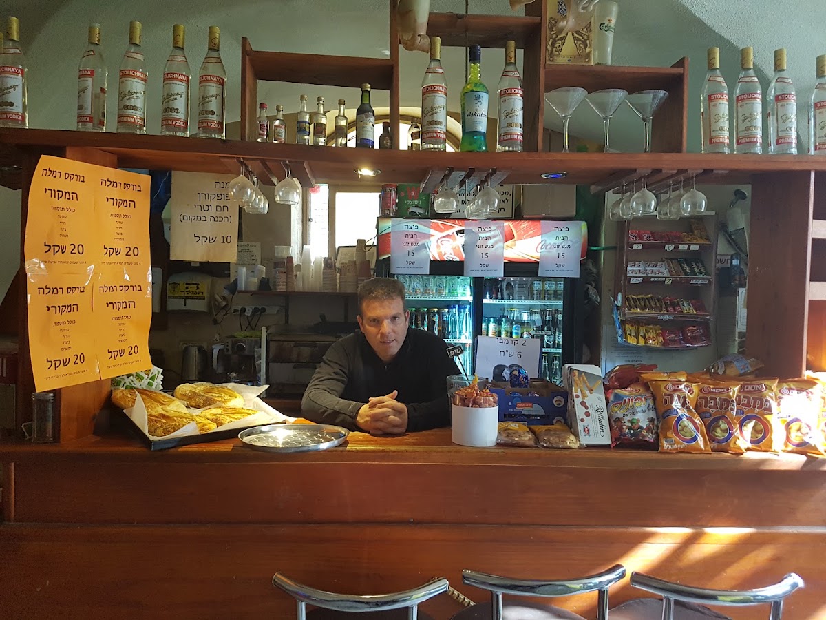 אינטרנט קפה בירושלים ספורט בר בירושלים sport bar internet cafe