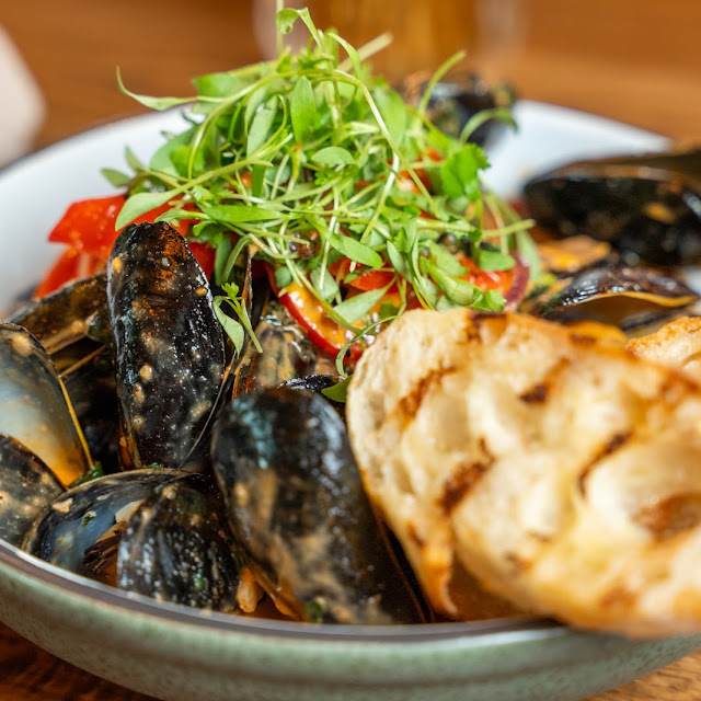 Black Jack Mussels