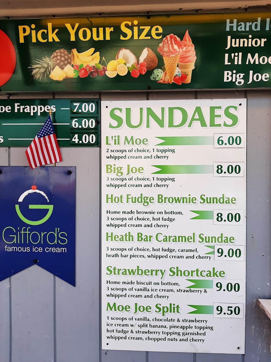 Moe Joe’s Family Restaurant menu board