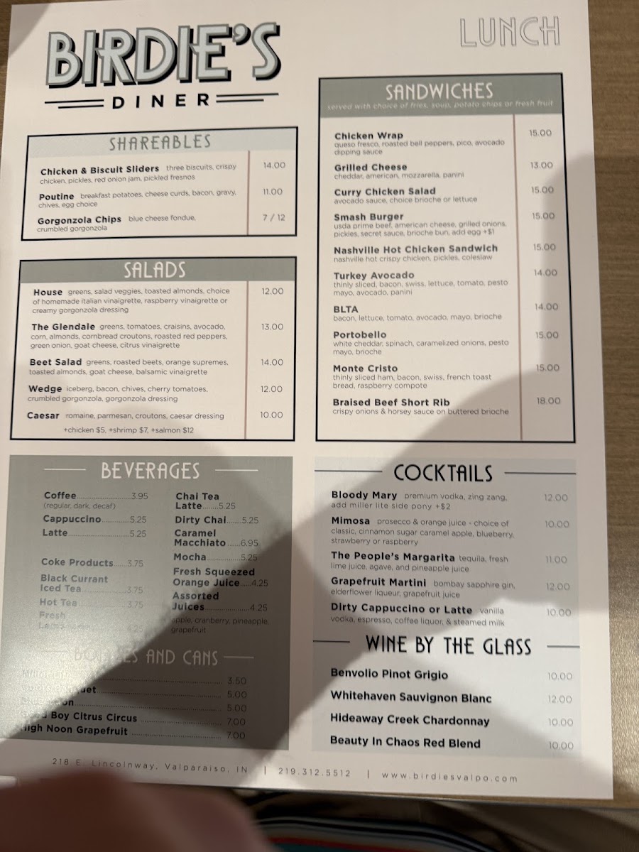 Birdie's Diner menu board