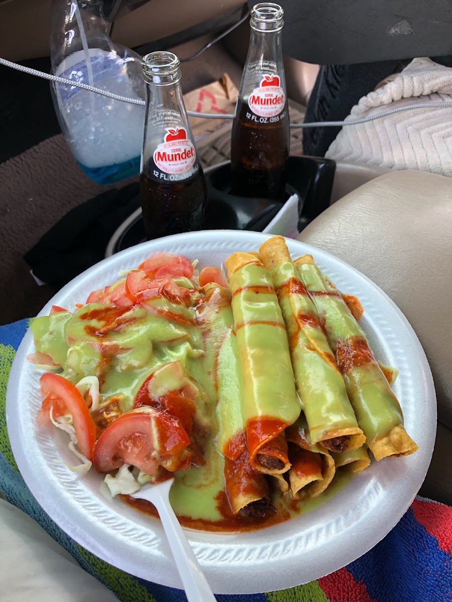 Flautas El Menny