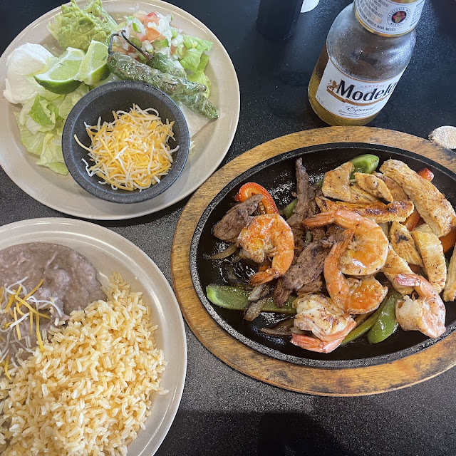 Fajita Mixta Beef Chicken and Shrimp