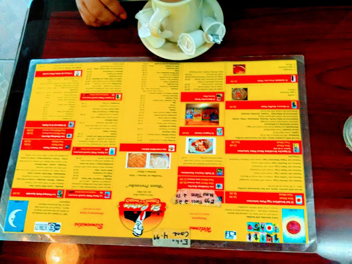 Las Tunas Restaurant menu board