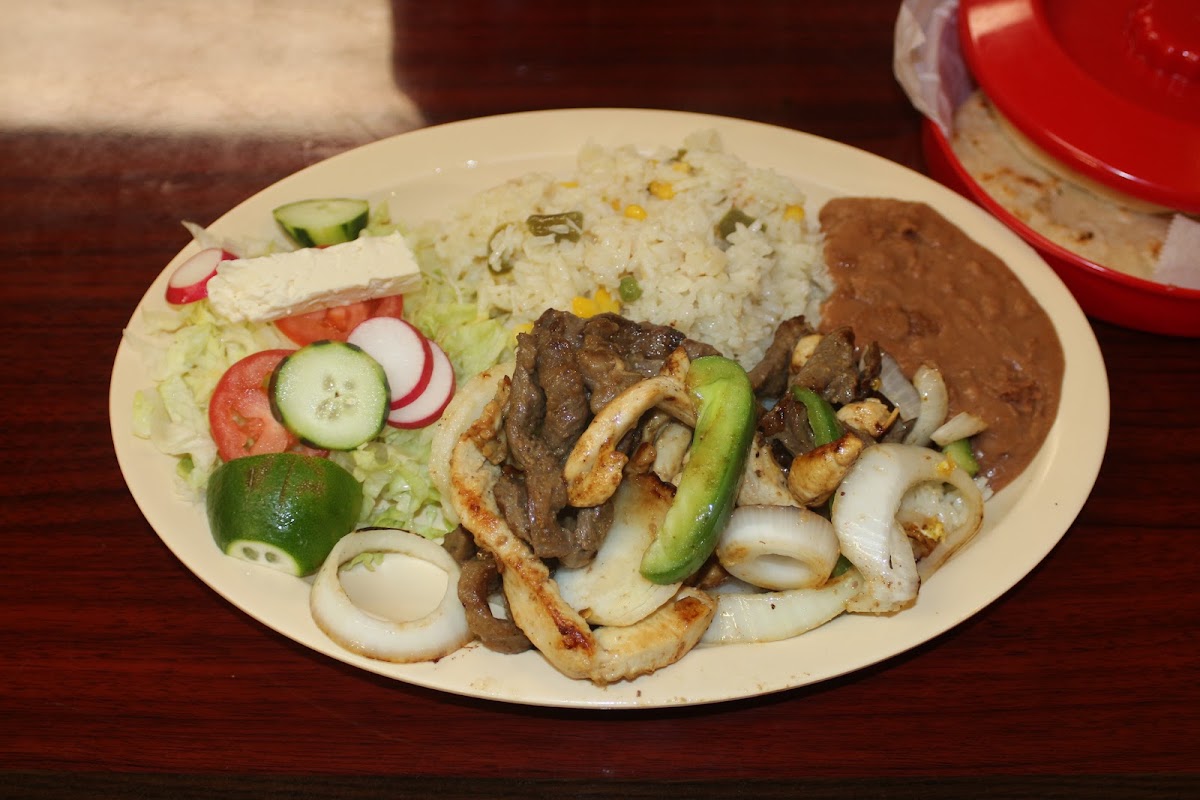 Las Tunas Restaurant