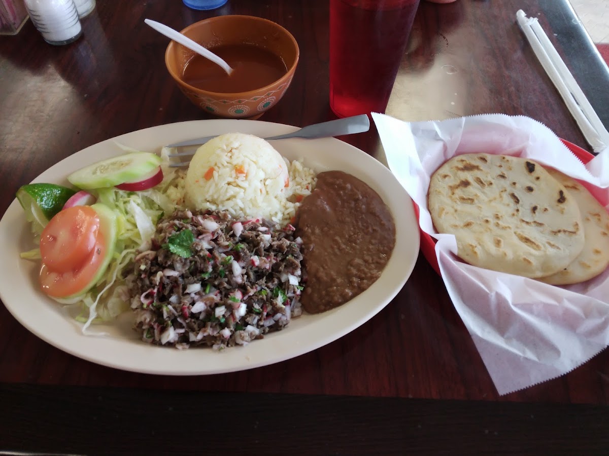Las Tunas Restaurant