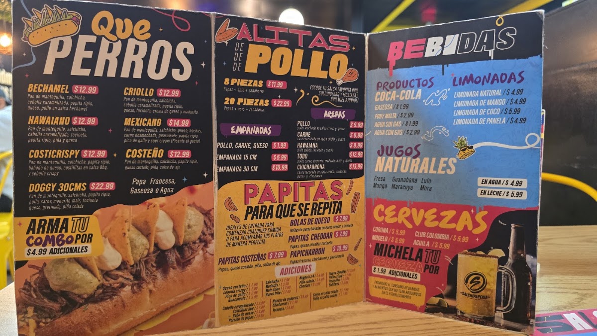 La Salchipaperia D.C menu board