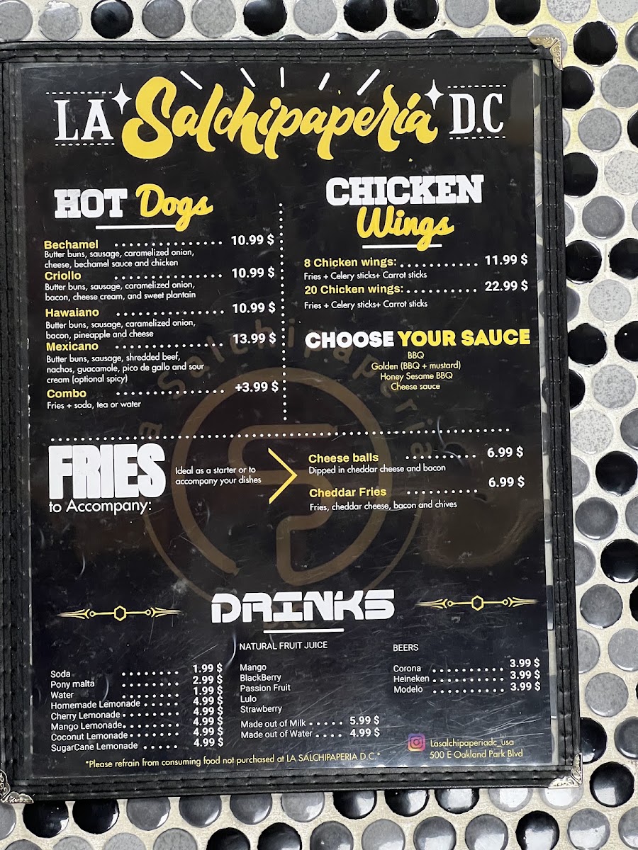 La Salchipaperia D.C menu board