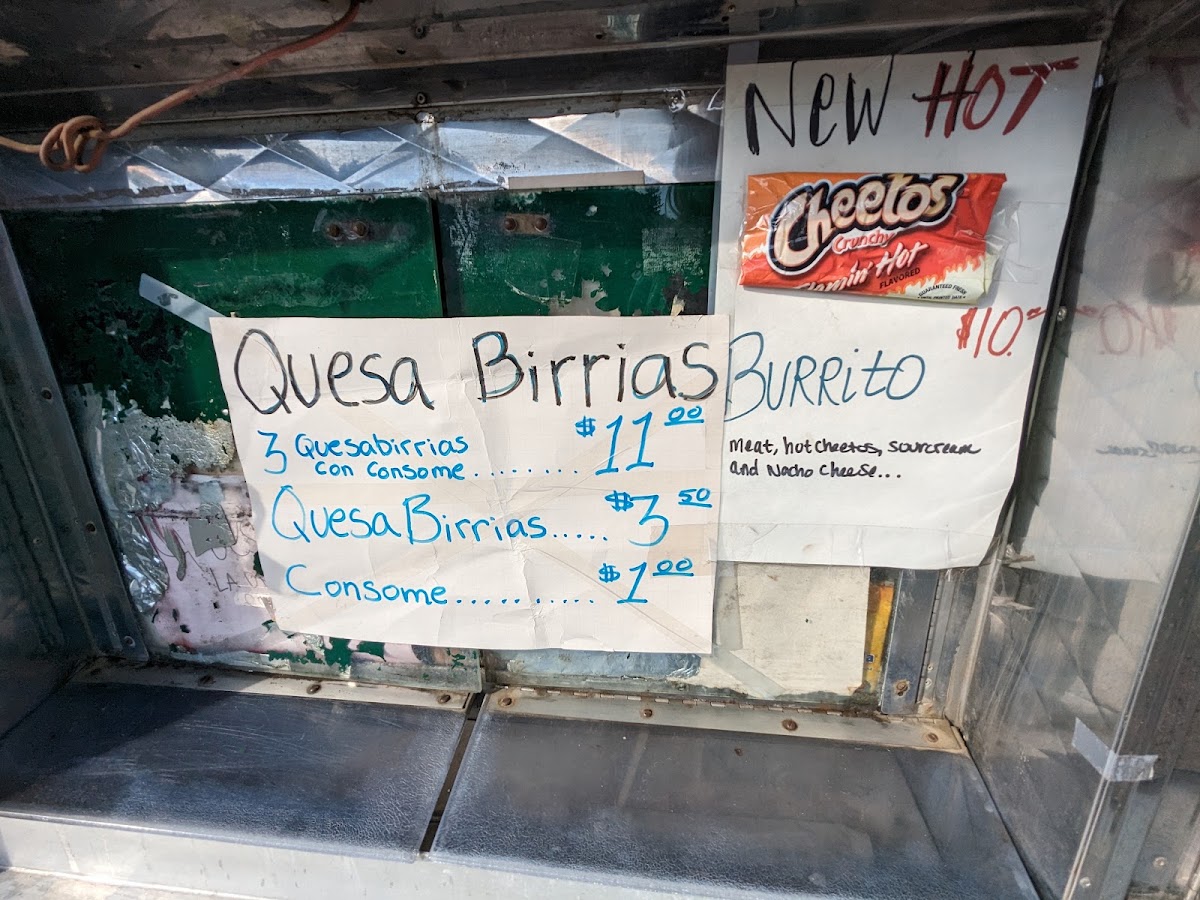 Tacos Lupita menu board