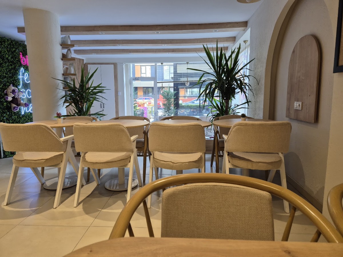Biso Cafe