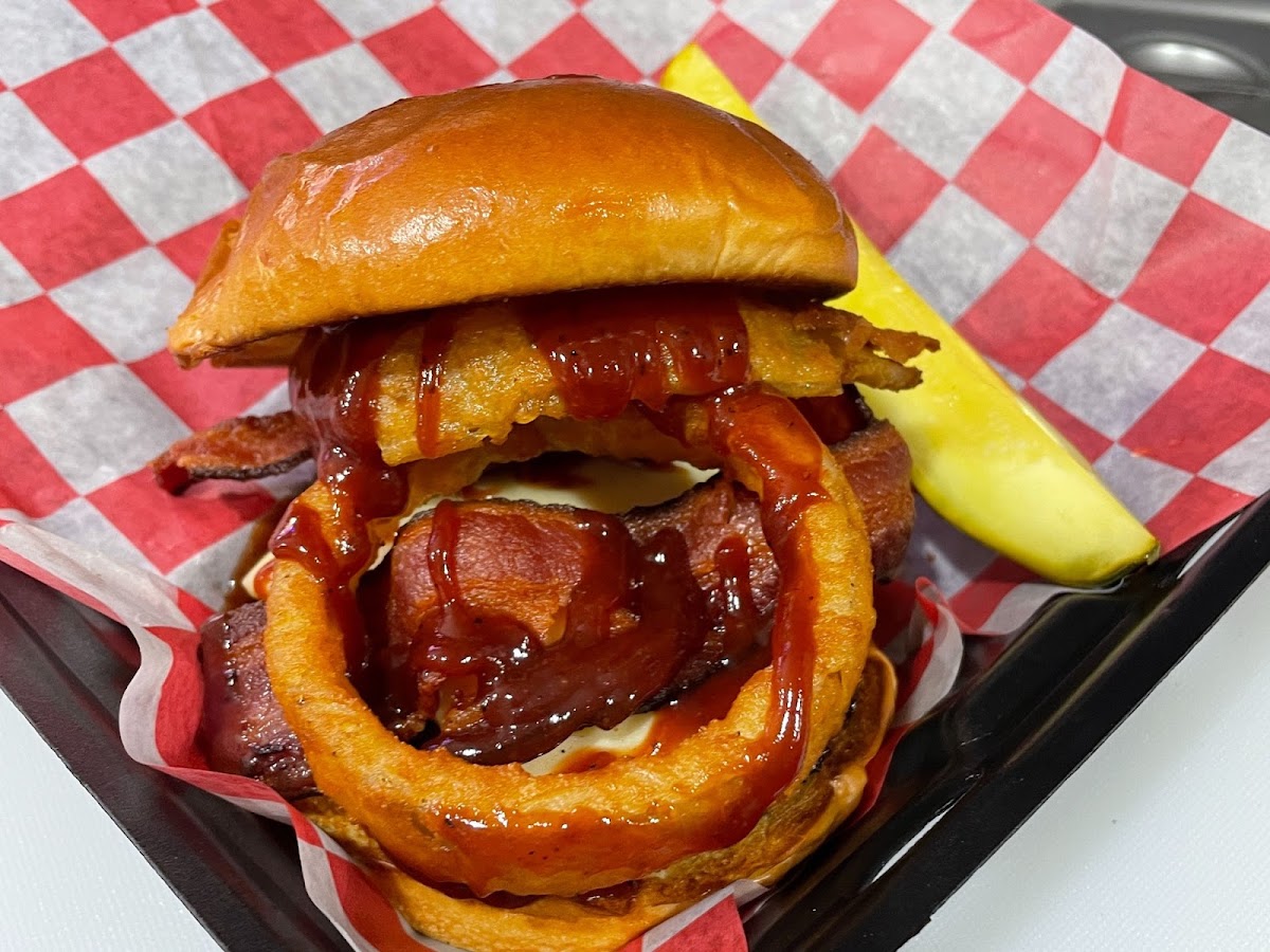 Rockin’ Burgers