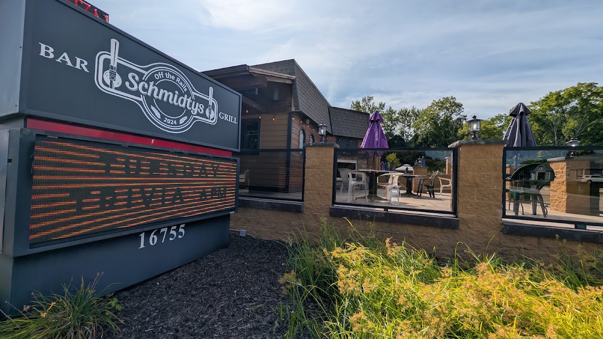 Schmidty's Bar and Grill