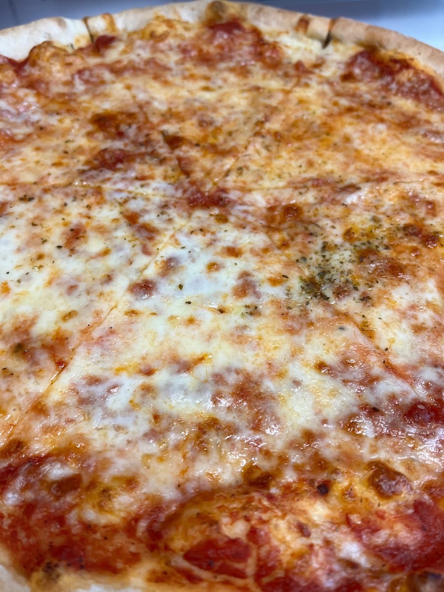 Mauricio’s Pizza & Pasta