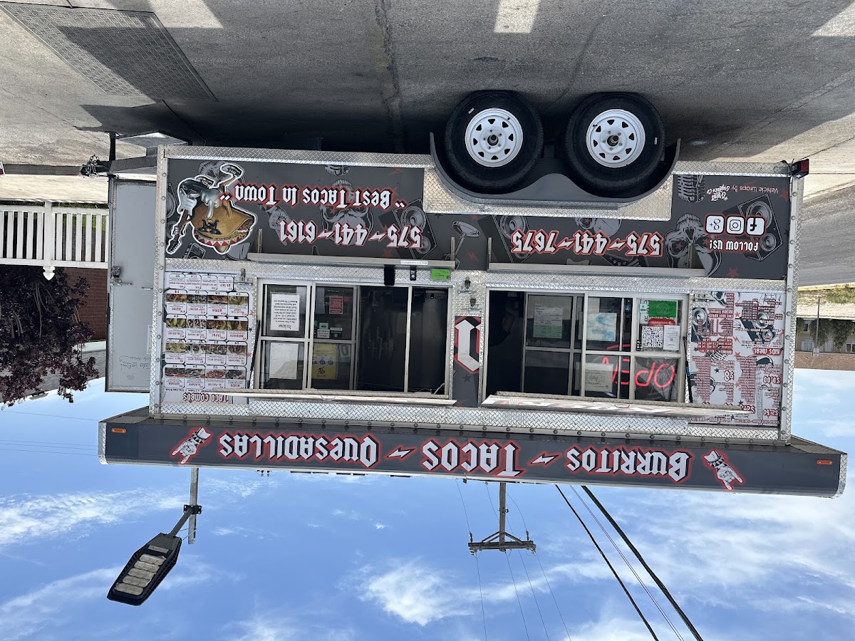 Rock N Taco Restaurant