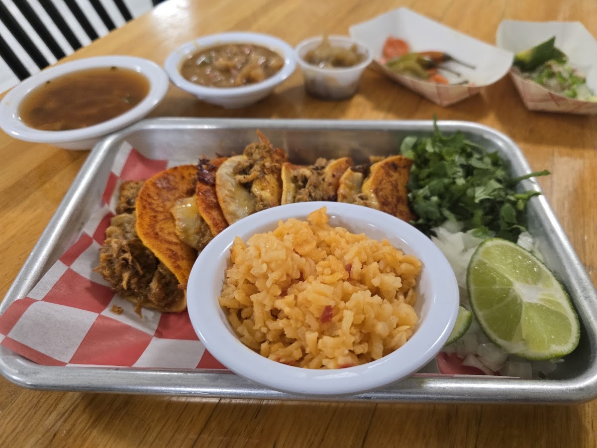 Rock N Taco Restaurant