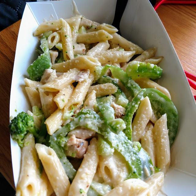 Penne Chicken Alfredo Pasta