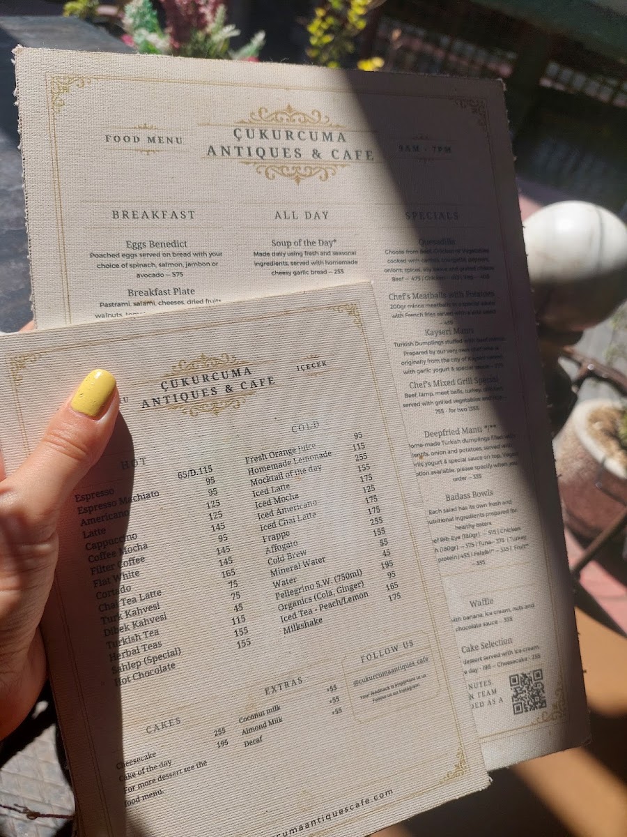 Nold Eatery menu board