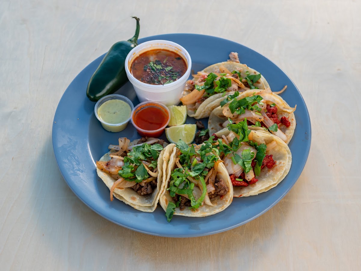 Tacos Los Perez