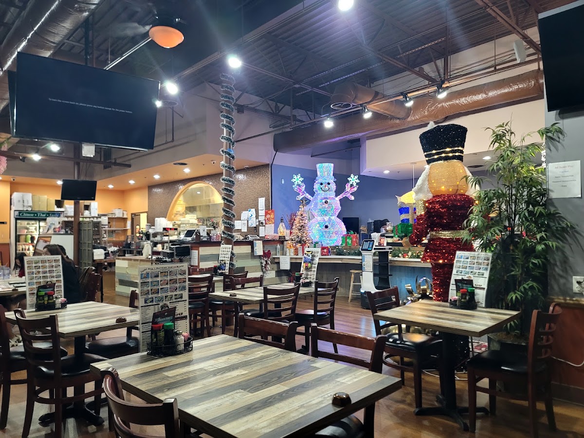ATL sushi hibachi and pho (Thai Chinese Pho Hibachi sushi )