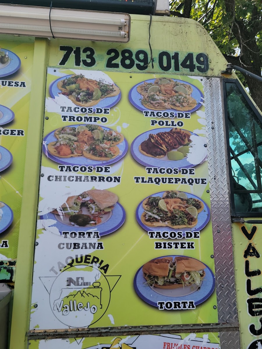 Taqueria vallejo menu board