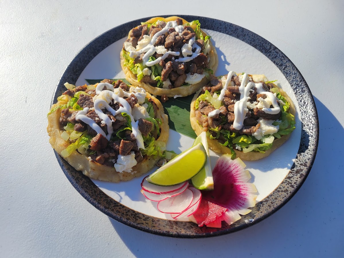 Lujano Tacos
