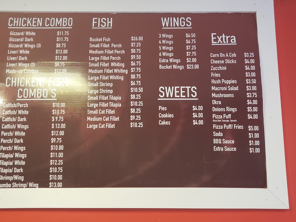Harold's Chicken Shack menu board
