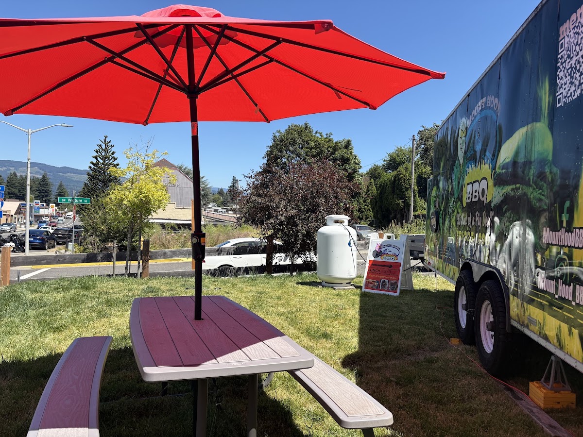 Mount Hood BBQ