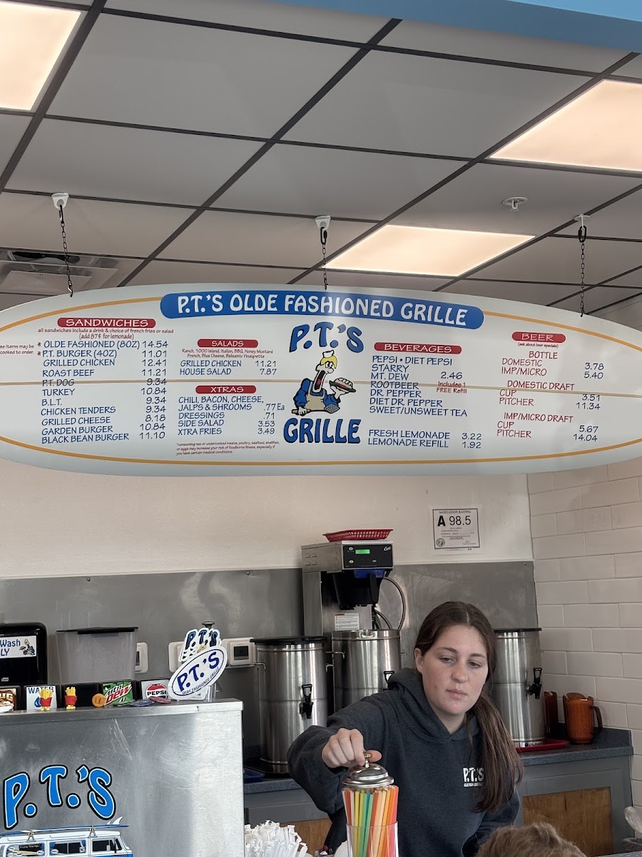 Pt's Olde Fashion Grille