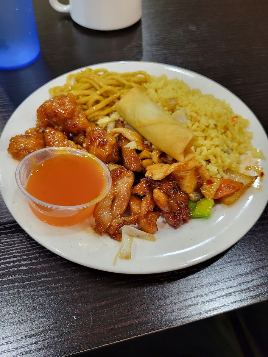 Star Buffet and Sushi Bar