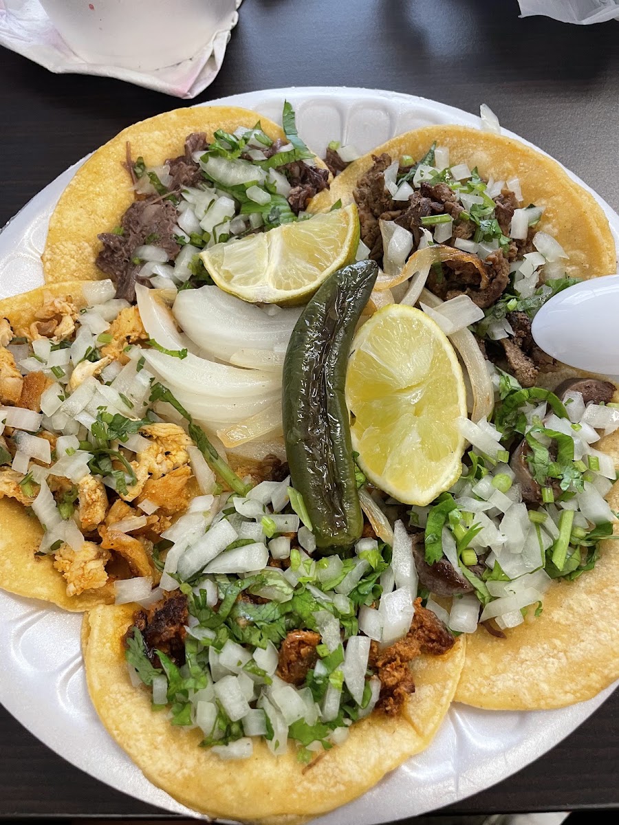Taqueria La Toxica (Food Truck)