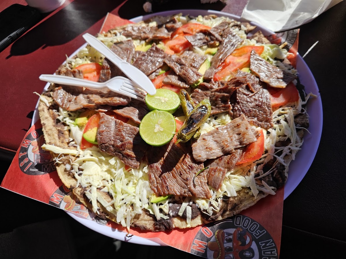 Istmo mexican food